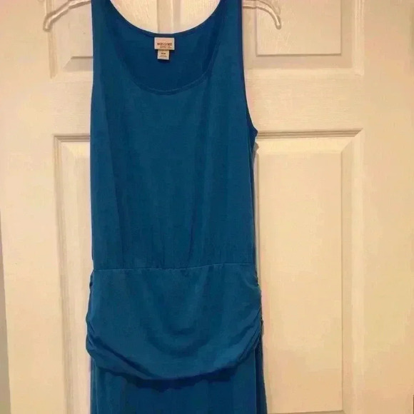 Blue maxi dress size medium. In great condition! - Picture 3 of 5